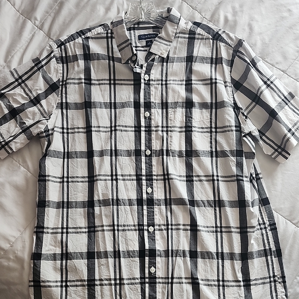 Club Room Black and White Casual Button Down Shirt